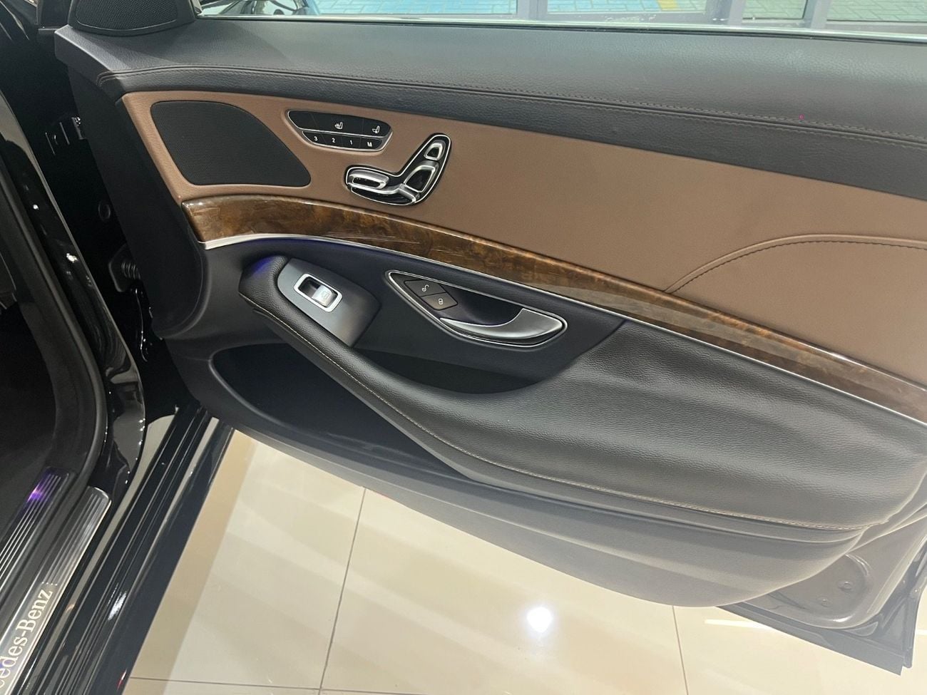 Mercedes Benz S400 STD