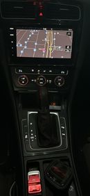 Volkswagen Golf GTI 2.0