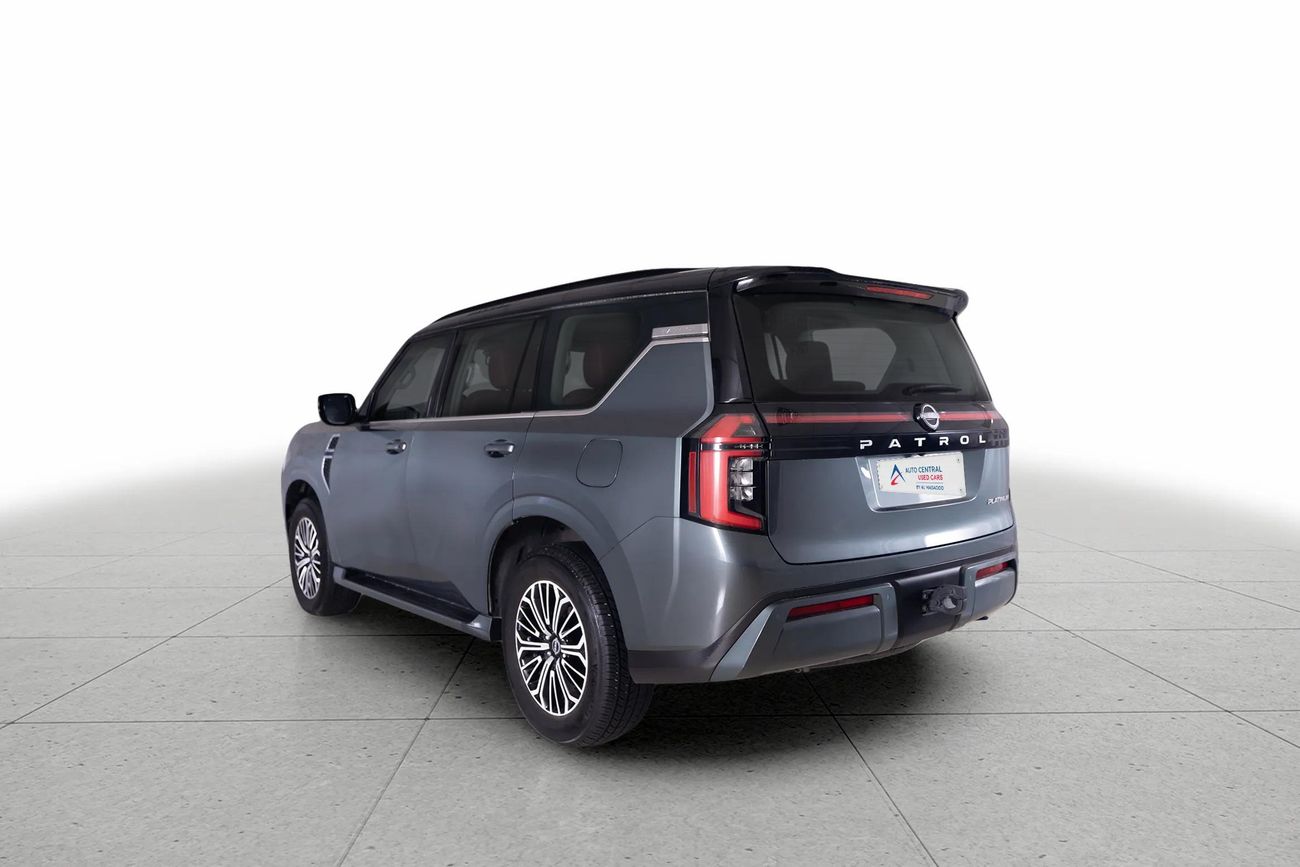 Nissan Patrol SE Platinum City 5.6L SE PLATINUM CITY 3.8