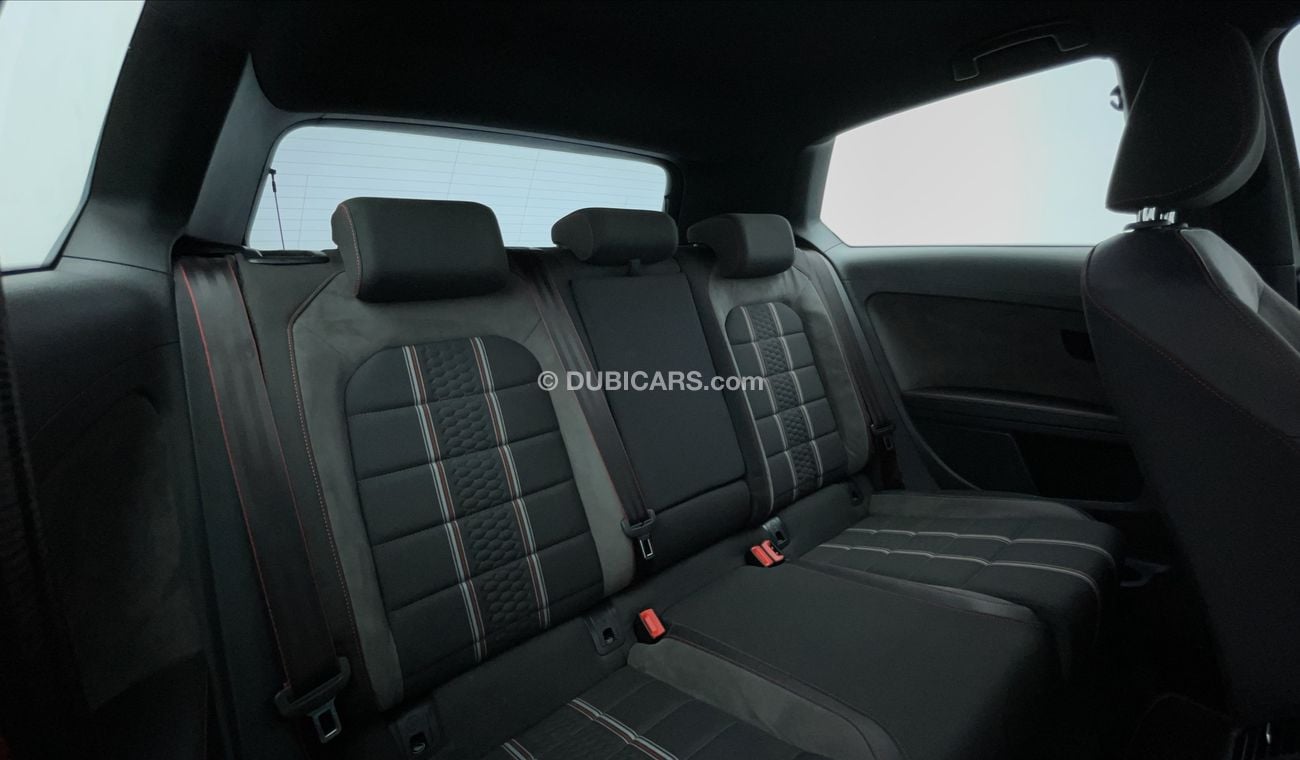 فولكس واجن جولف GTI CLUBSPORT 2 | +مع الضمان | كمان تم فحص ١٥٠