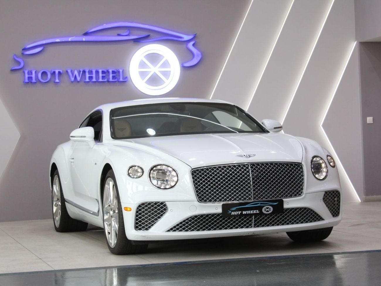 بنتلي كونتيننتال جي تي 4.0T V8