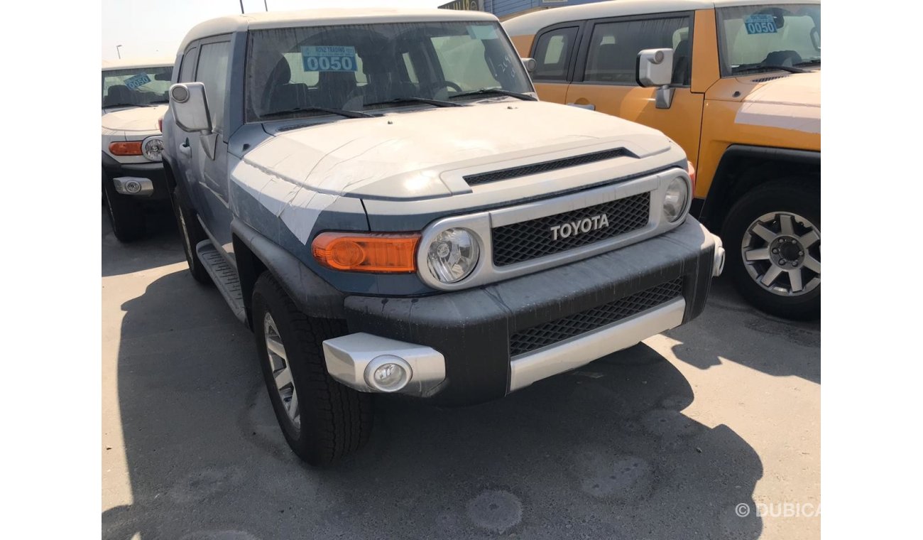 Toyota FJ Cruiser FULL OPTION