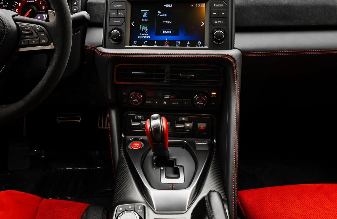 نيسان جي تي ار 3.8L V6 Twin-Turbocharged Engine