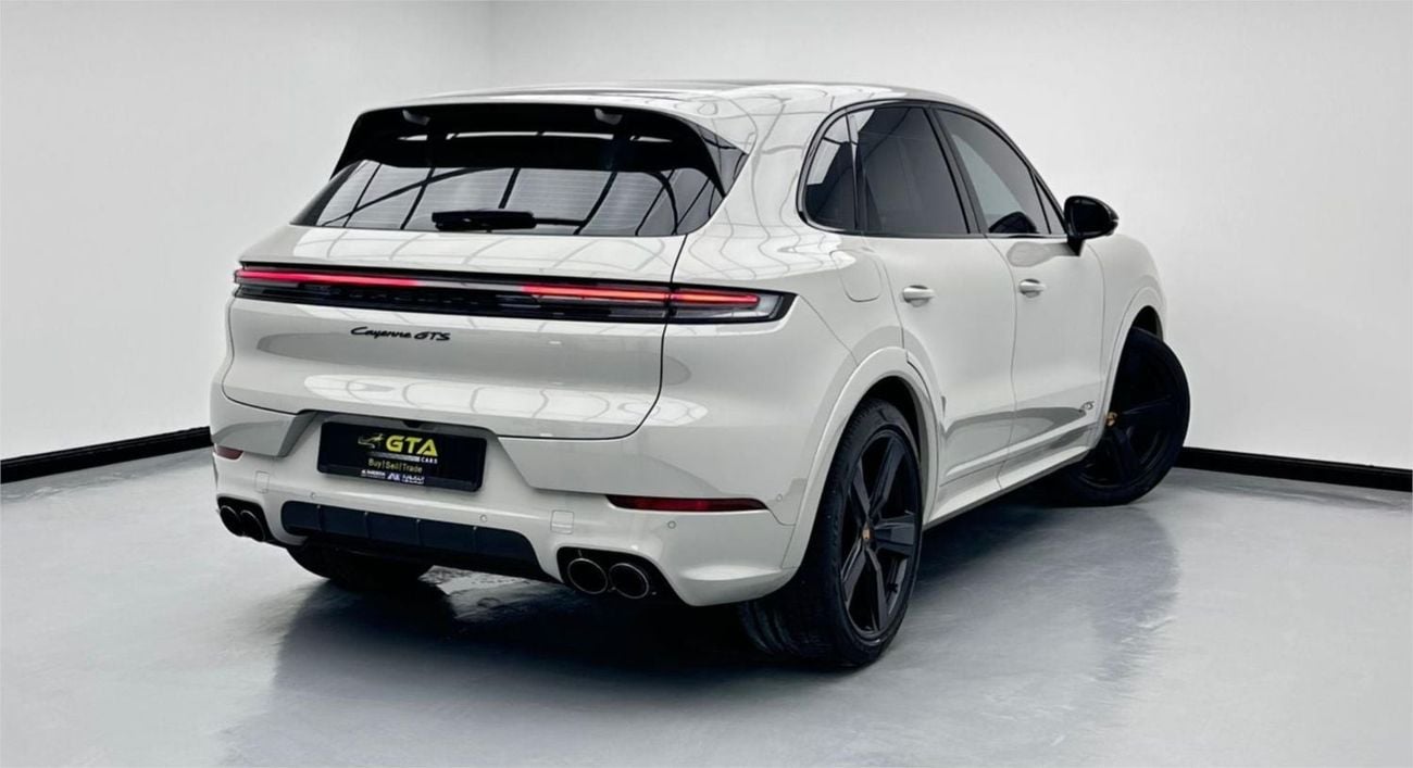 Porsche Cayenne GTS 2025 Porsche Cayenne GTS, March 2027 Porsche Warranty, Porsche Full Service History, GCC