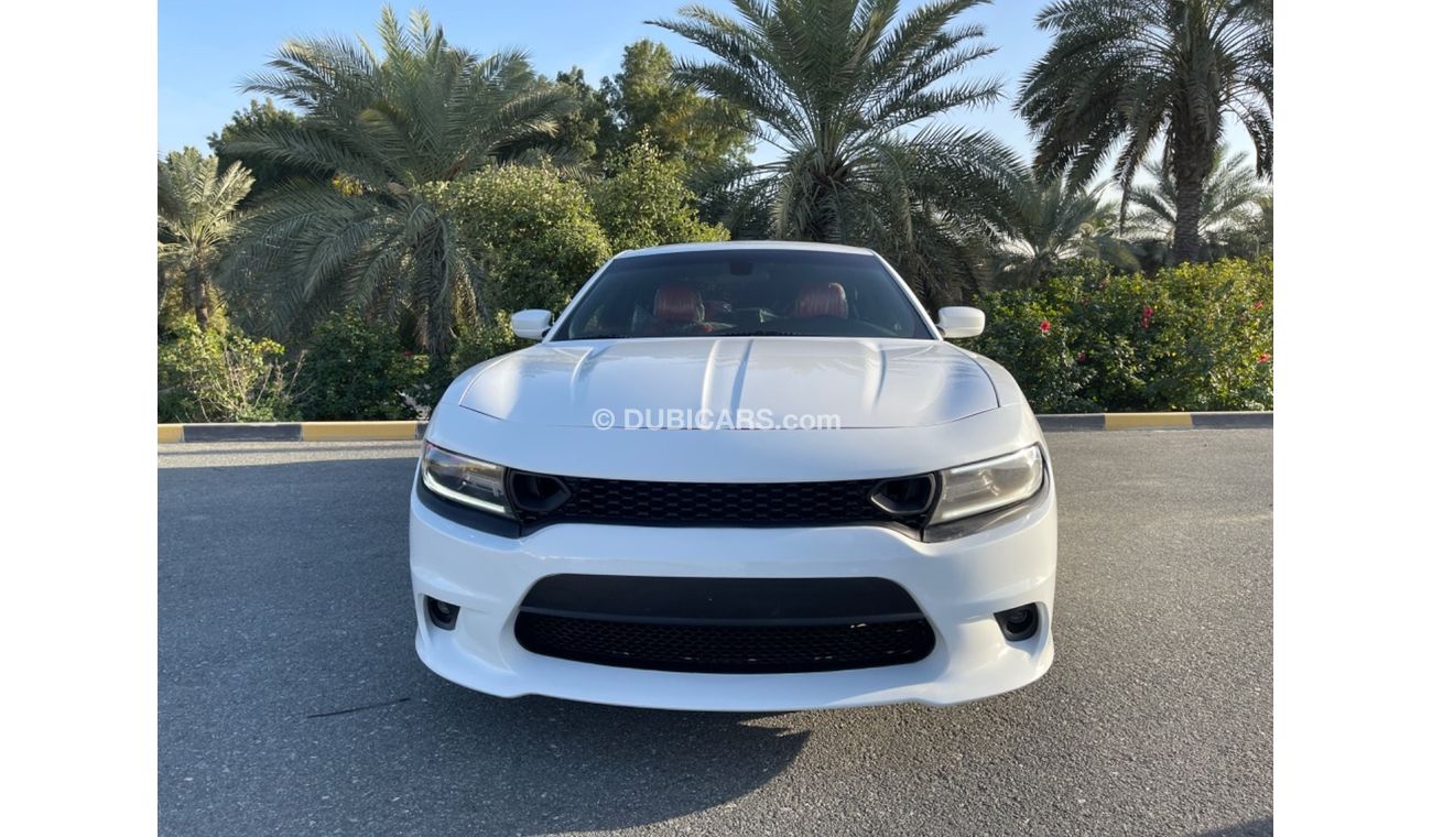 Dodge Charger Dodge CHARGER  SXT 3,6   model 2018 USA    Excellent Condition