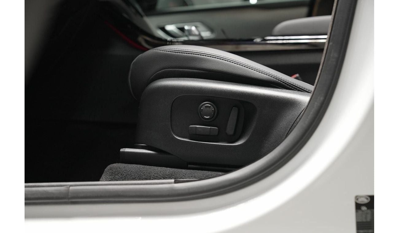 Land Rover Range Rover Velar RANGE ROVER VELAR 2.0L DYNAMIC SE 250PS + 10% FOR LOCAL