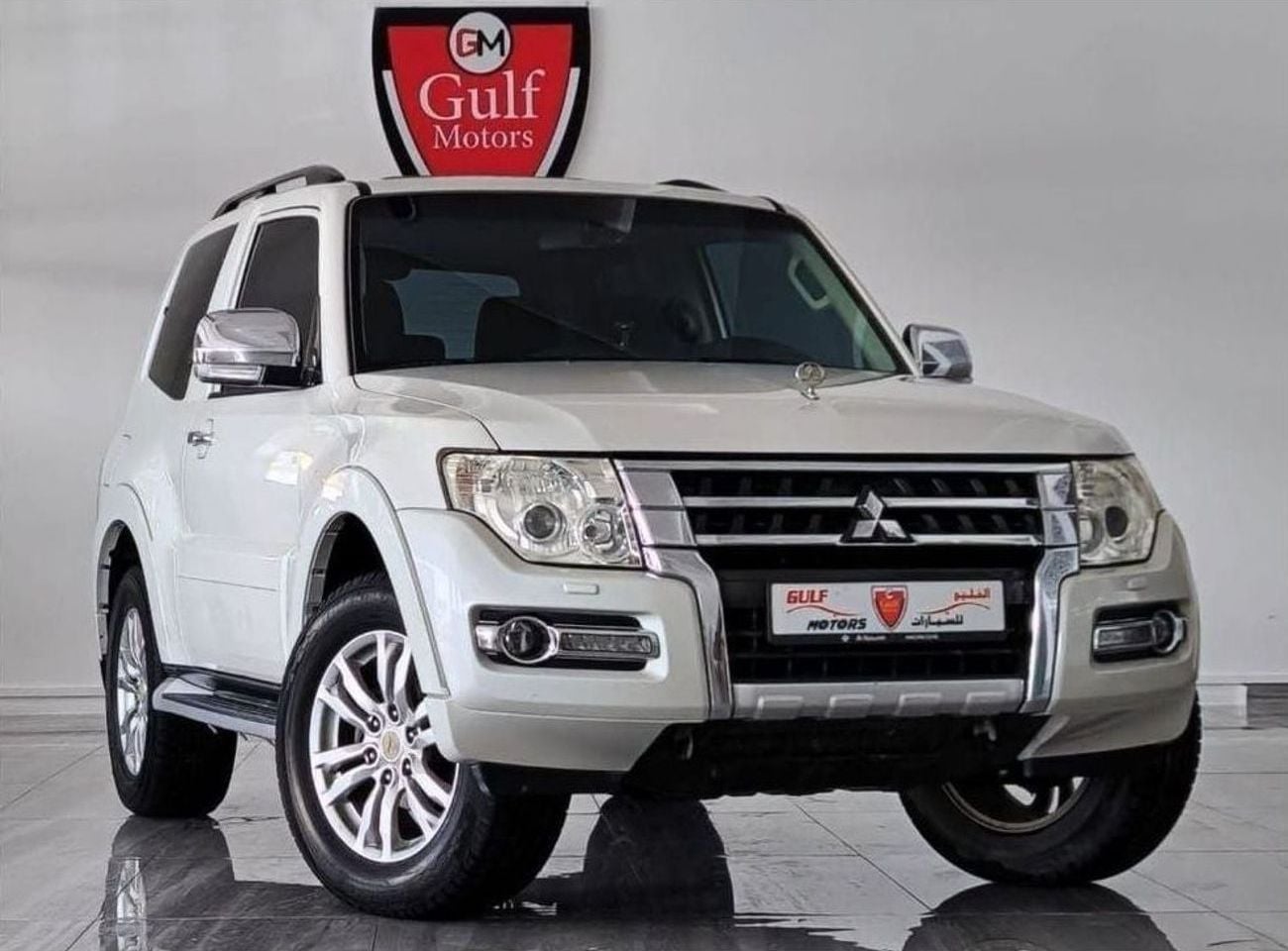 Mitsubishi Pajero PLATINUM 3.8L-6CYL 2DR - FULL OPTION FULLY SERVICE. Al Habtoor Motors
