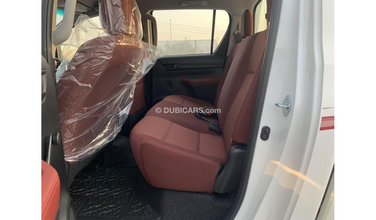 Toyota Hilux TOYOTA HILUX 2.7L PETROL PICK-UP 4WD 4DOORS MODEL 2023  WHITE COLOR