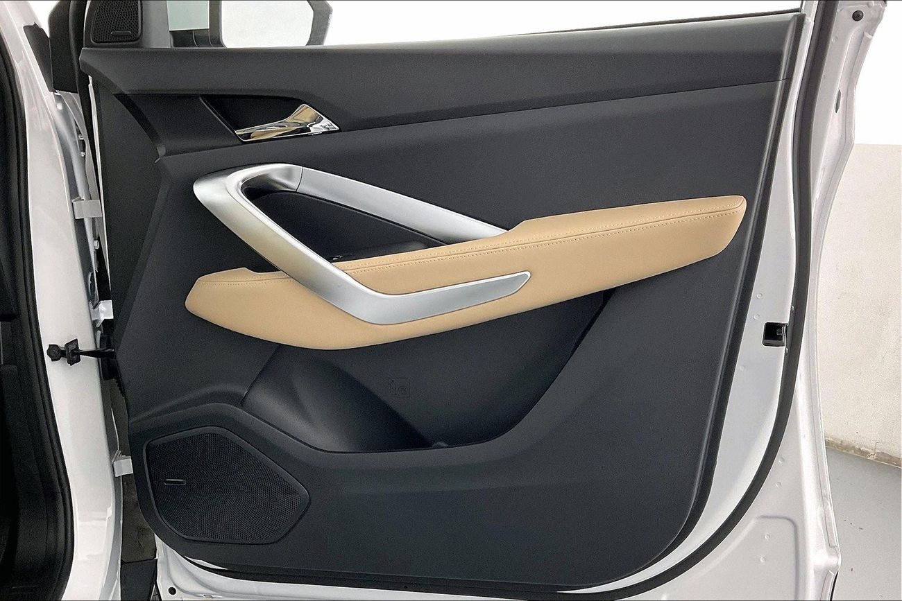 Chevrolet Captiva Premier| 1 year free warranty | Exclusive Eid offer