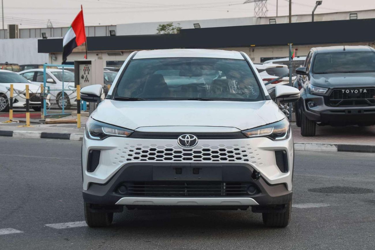 تويوتا كورولا كروس TOYOTA COROLLA CROSS 1.8L G SUV 2025