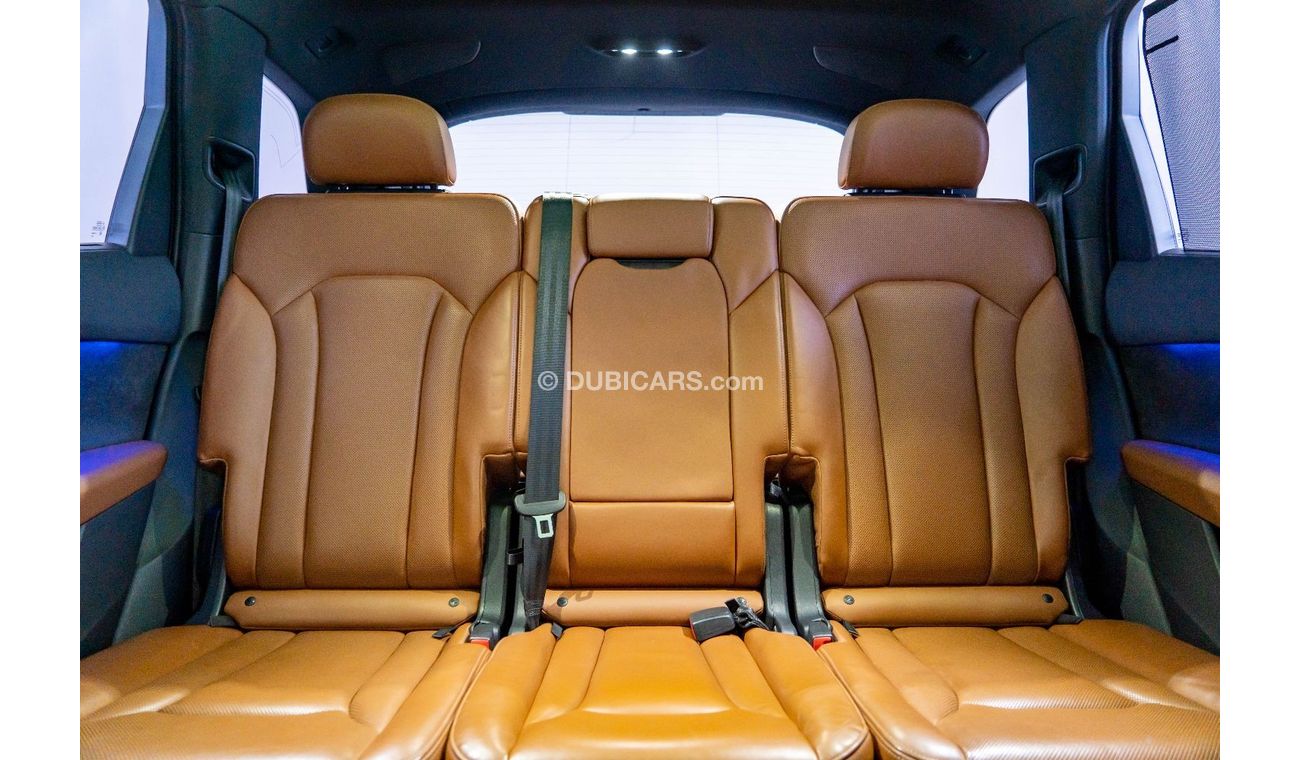 Audi Q7 45 TFSI quattro 2017 Audi Q7 45TFSI / 7-Seater / AWD / Full Service History