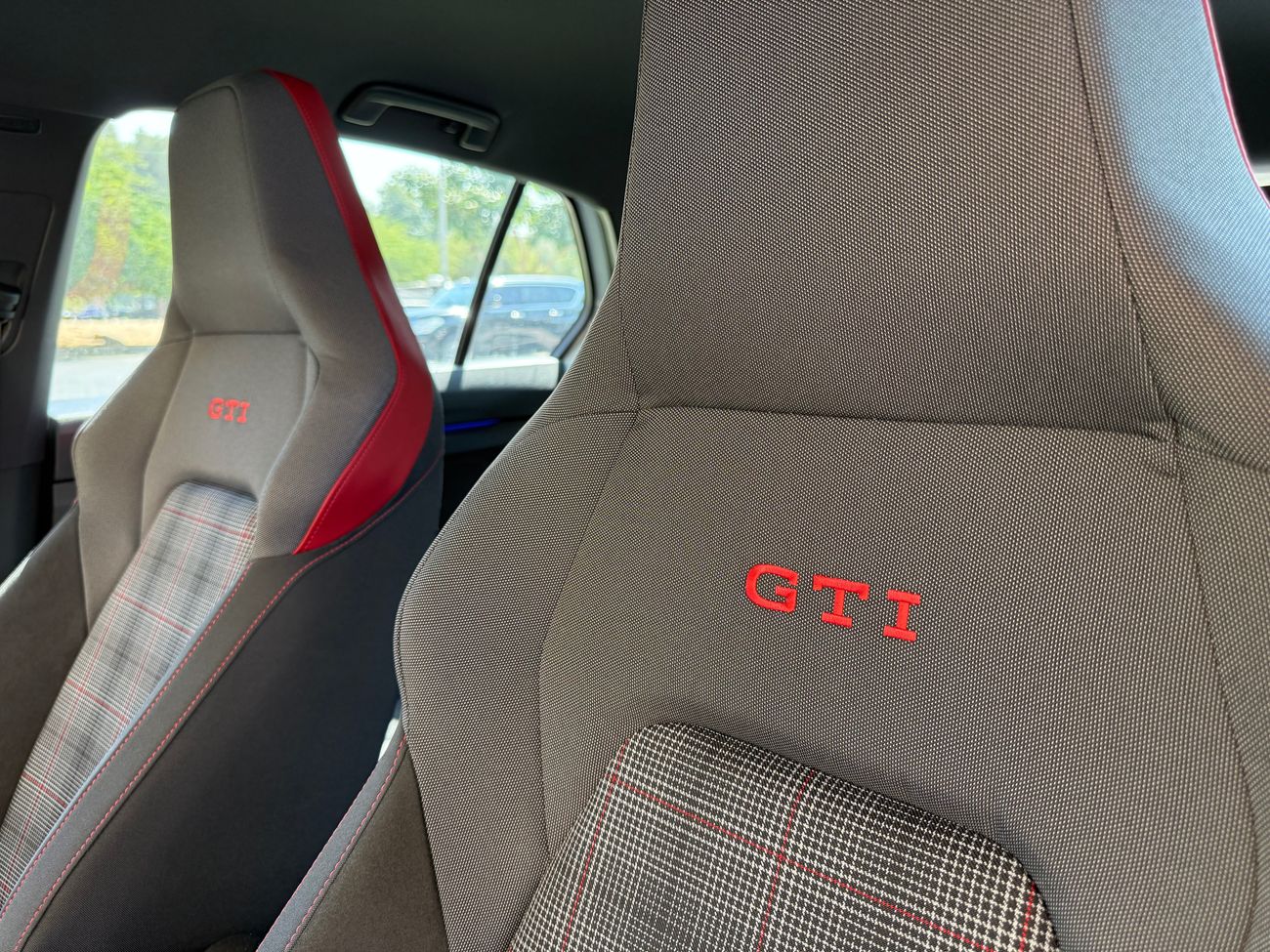 فولكس واجن جولف GTI Fabric 2.0L