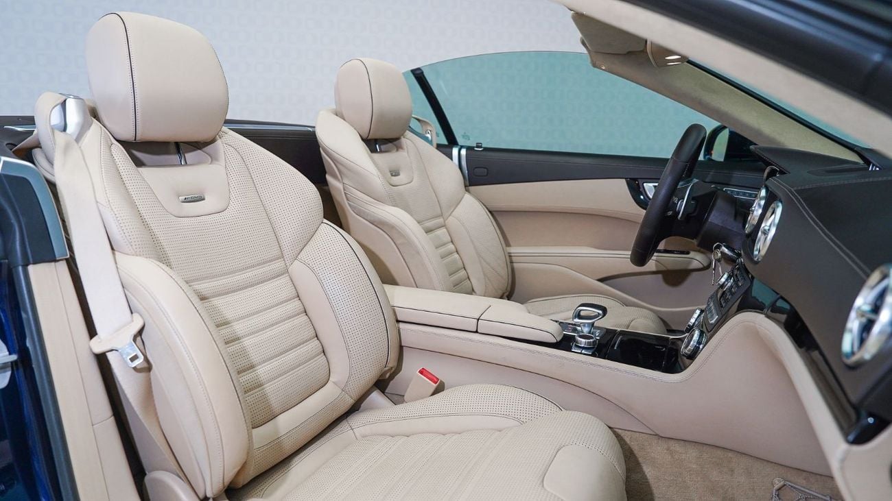 مرسيدس بنز SL 63 AMG Std 5.5L (530 HP)