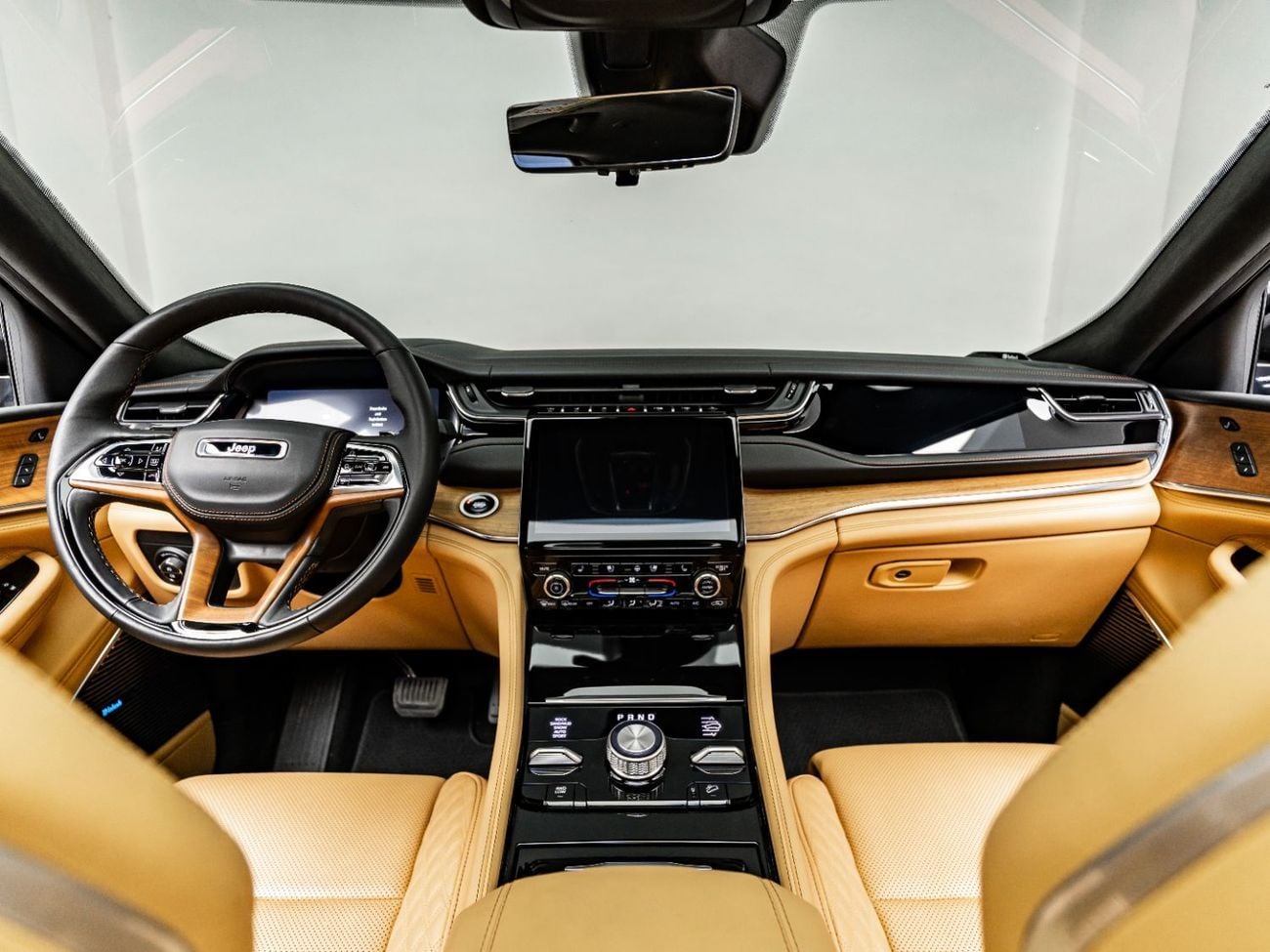 Jeep Grand Cherokee Summit Reserve 3.6L 2025 Jeep Grand Cherokee Summit, Jeep Warranty + Service Contract, Low KMs, GCC