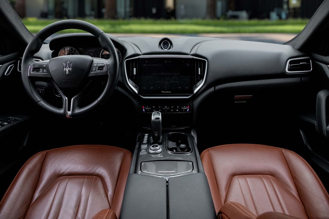 Maserati Ghibli Maserati Ghibli GT Hybrid