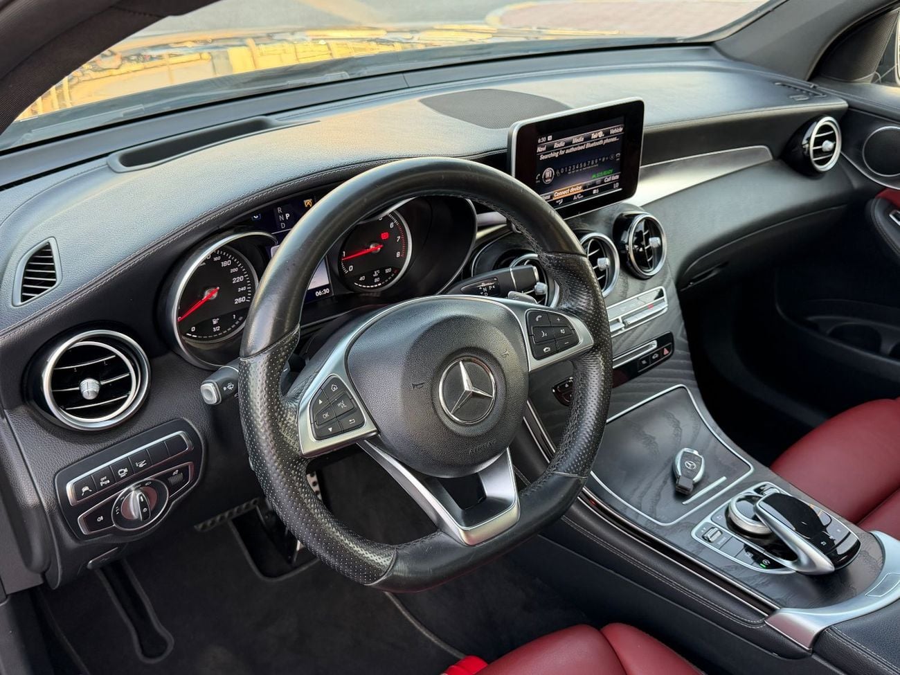 Mercedes Benz GLC250 AMG
