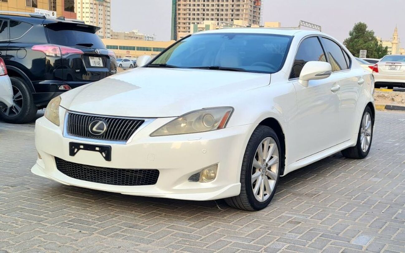 Lexus IS300 LEXUS IS300 GCC 2009