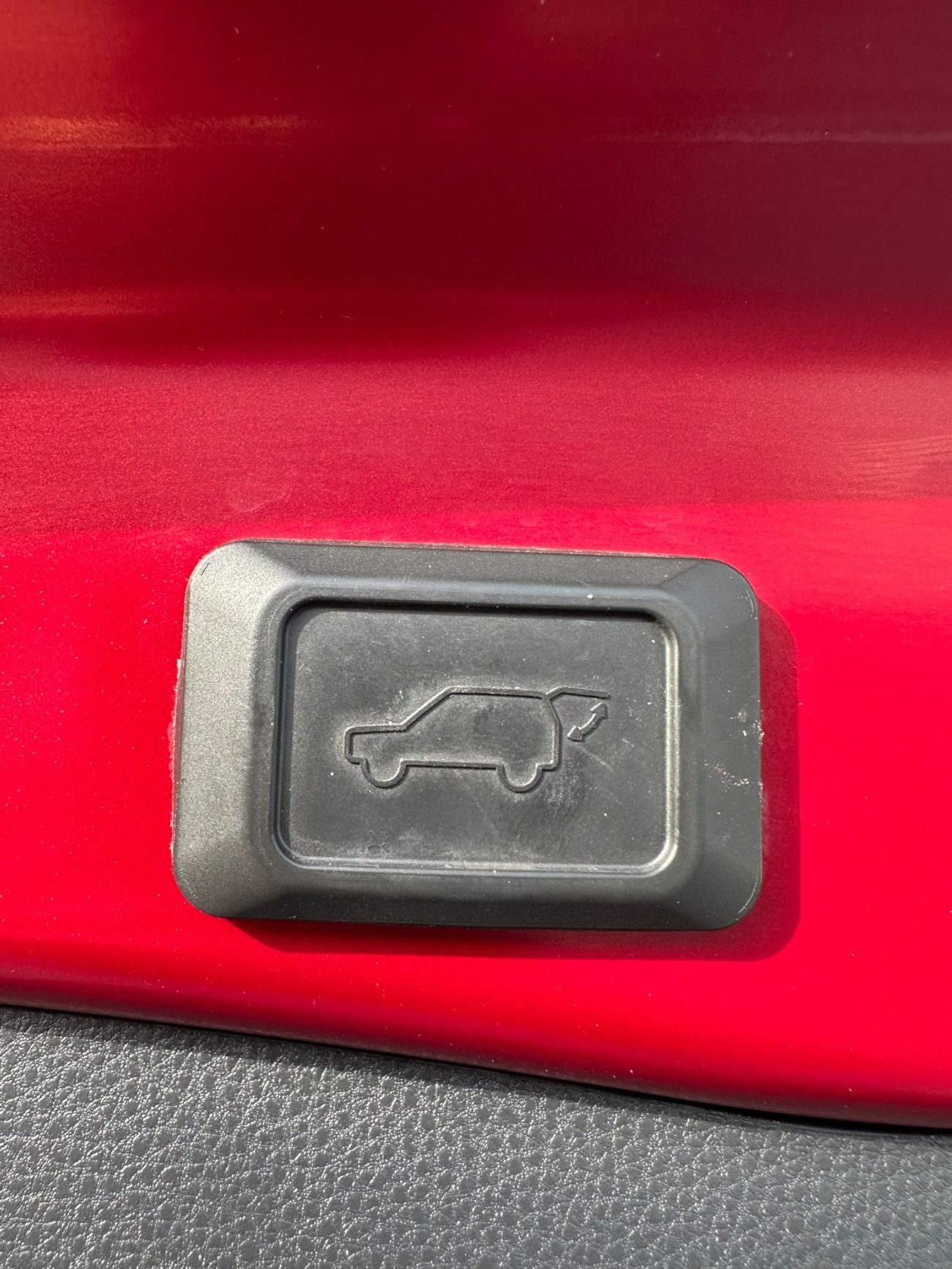 Toyota RAV4 Hybrid XLE Premium Full Option