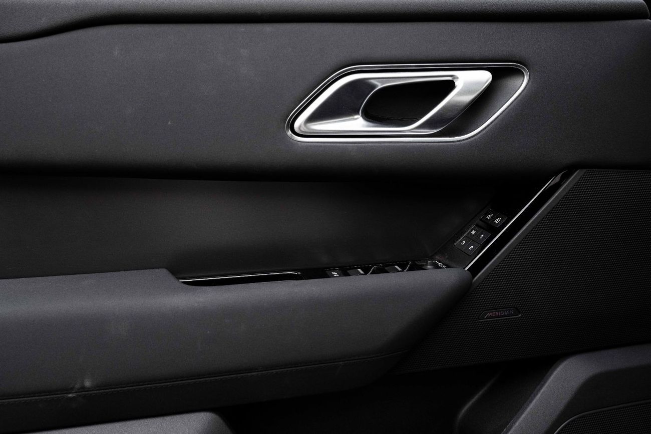 Land Rover Range Rover Velar | P250 R-Dynamic SE | 5,385 P.M  | 0% Downpayment | Excellent Condition!