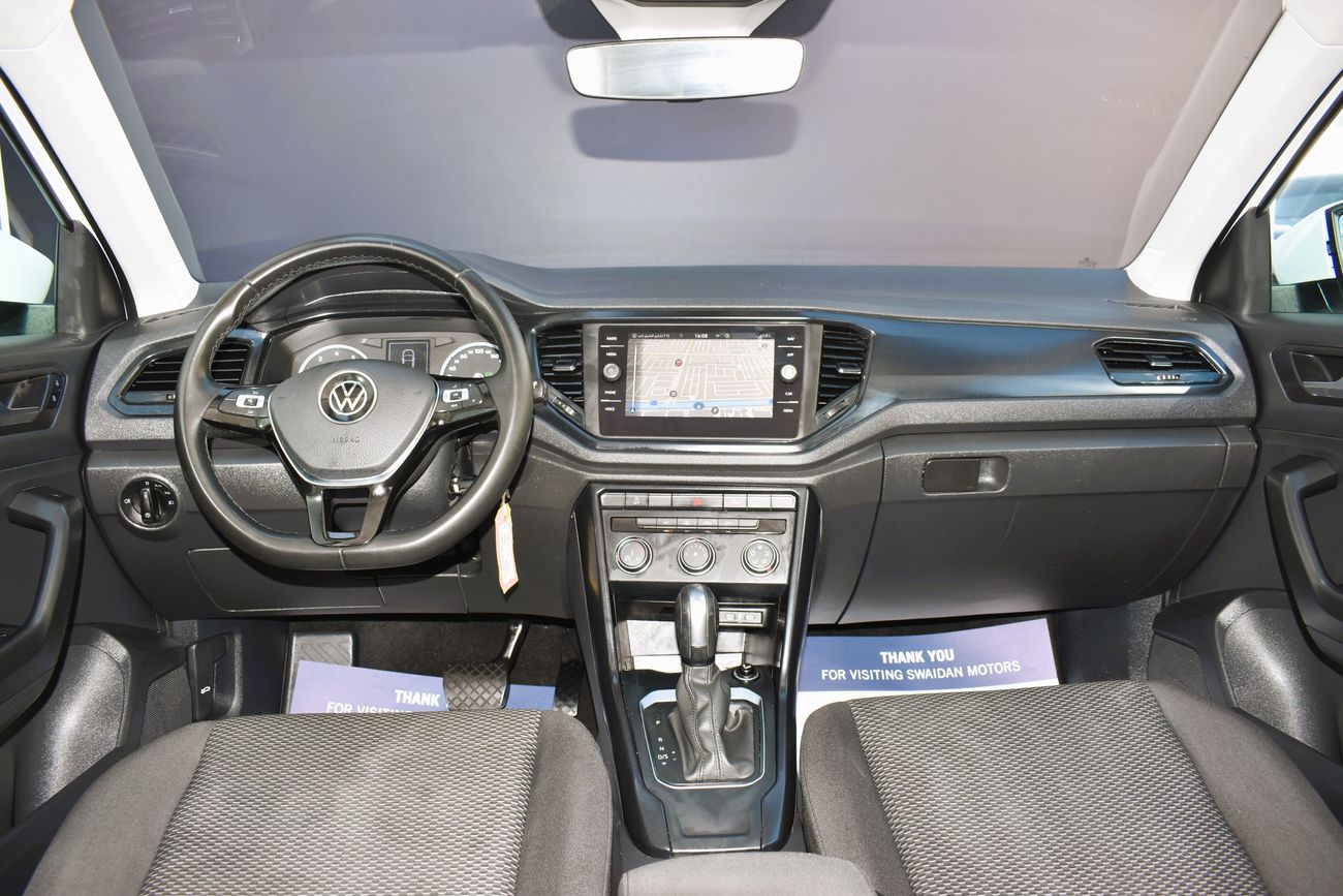 فولكس واجن T ROC AED 1039 PM | 1.4L GCC DEALER WARRANTY