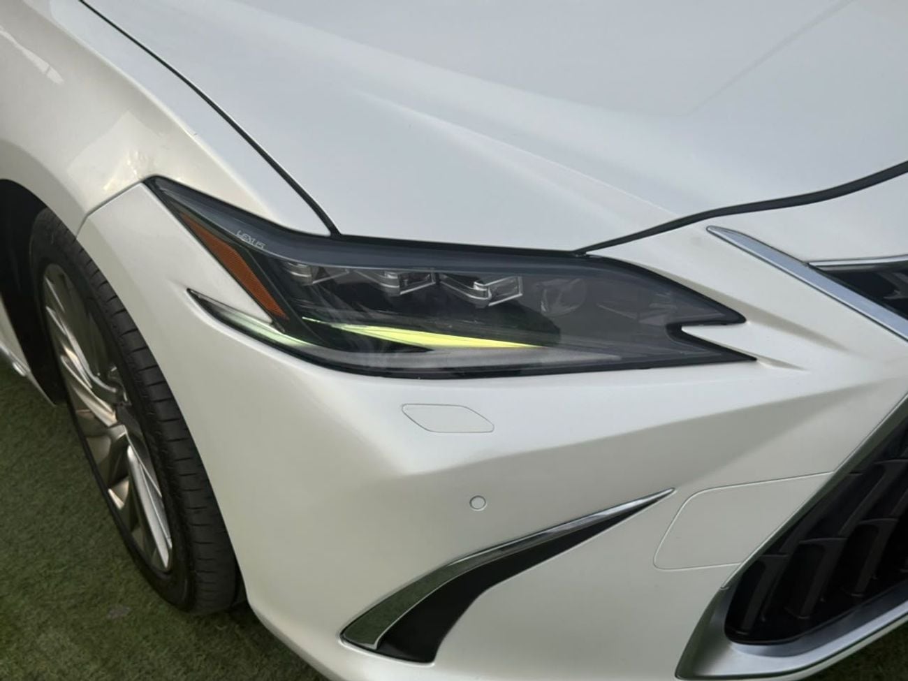 Lexus ES350 PLATINUM