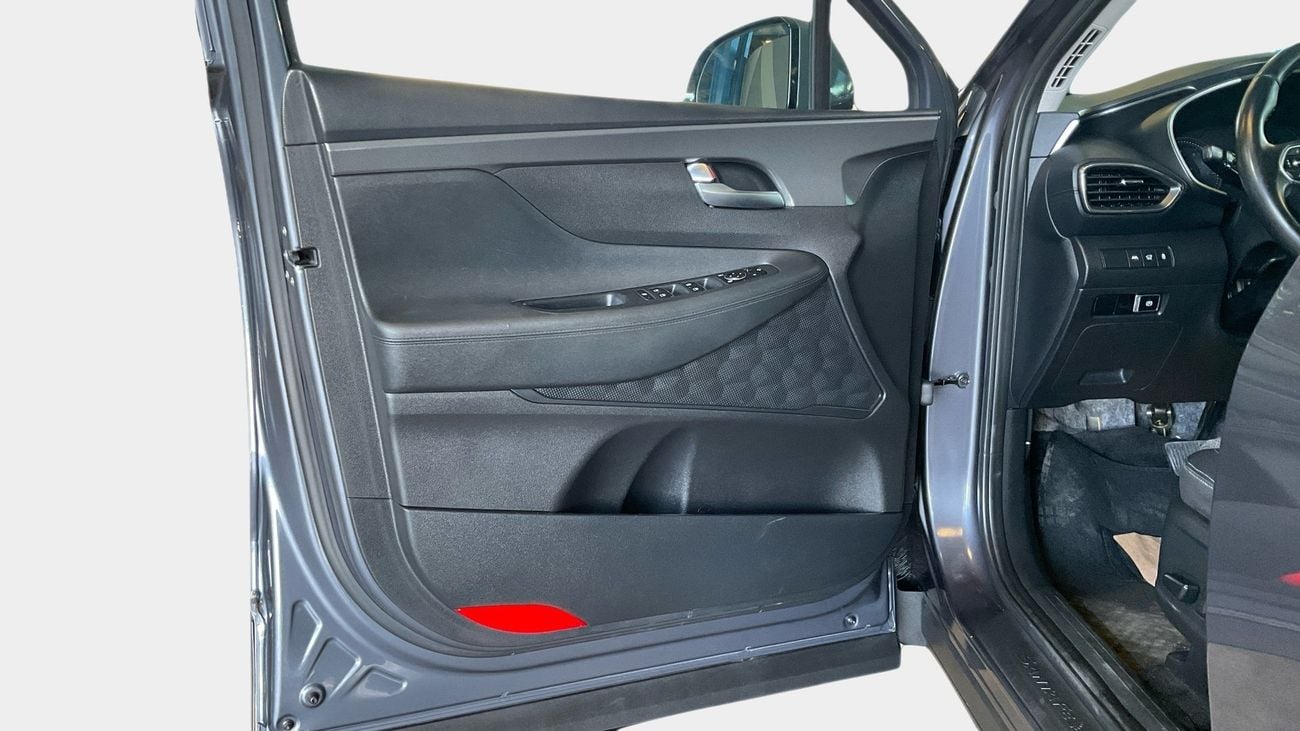 هيونداي سانتا في 2.5 GL COMFORT PLUS AUTO 2WD | شامل الضمان | 0 ﺪﻔﻋﺓ ﺃﻮﻟﻯ