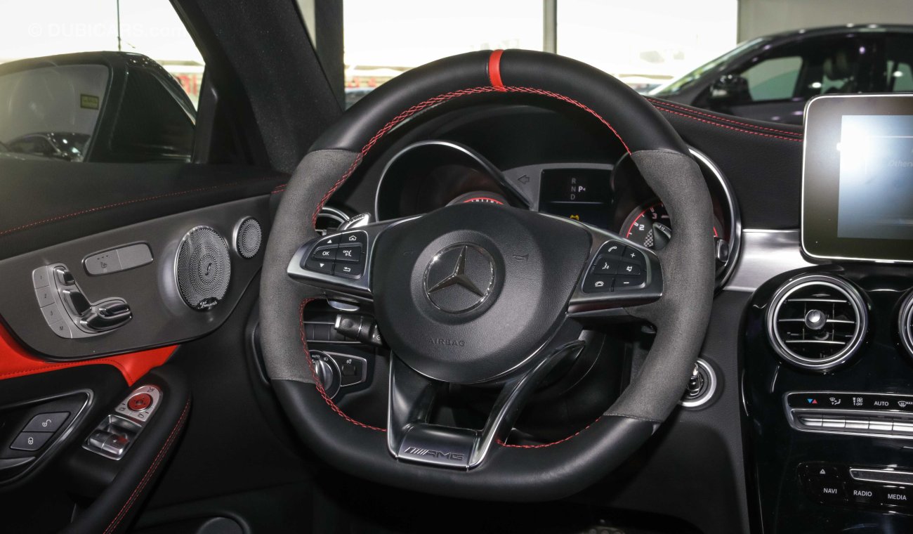Mercedes-Benz C 63 Coupe S