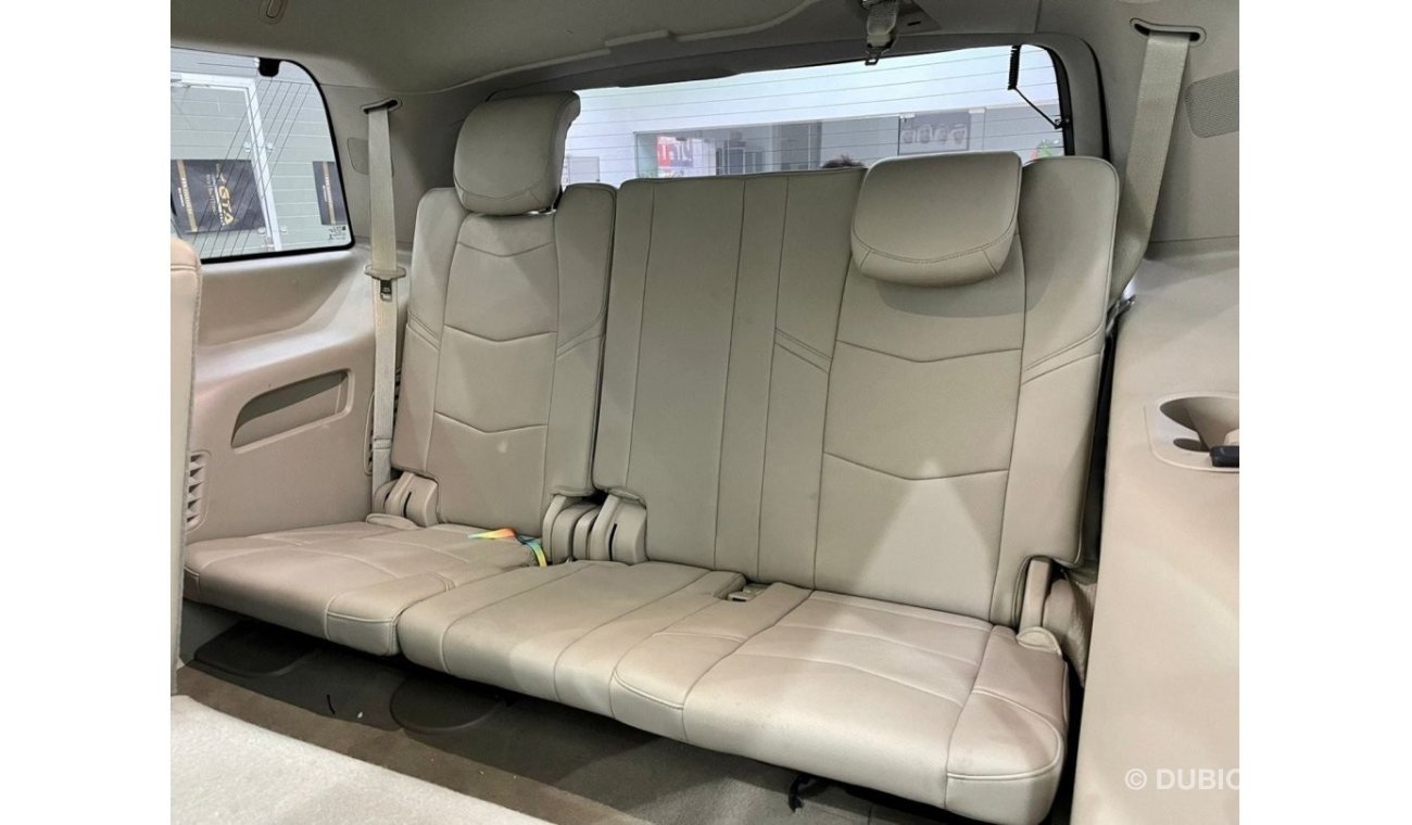 كاديلاك إسكالاد بريميوم 2017 Cadillac Escalade, Full Service History, Warranty, Low kms, GCC