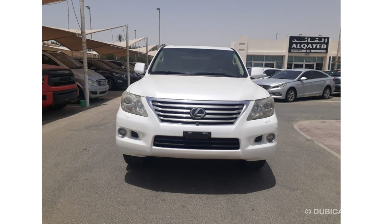 Lexus LX570