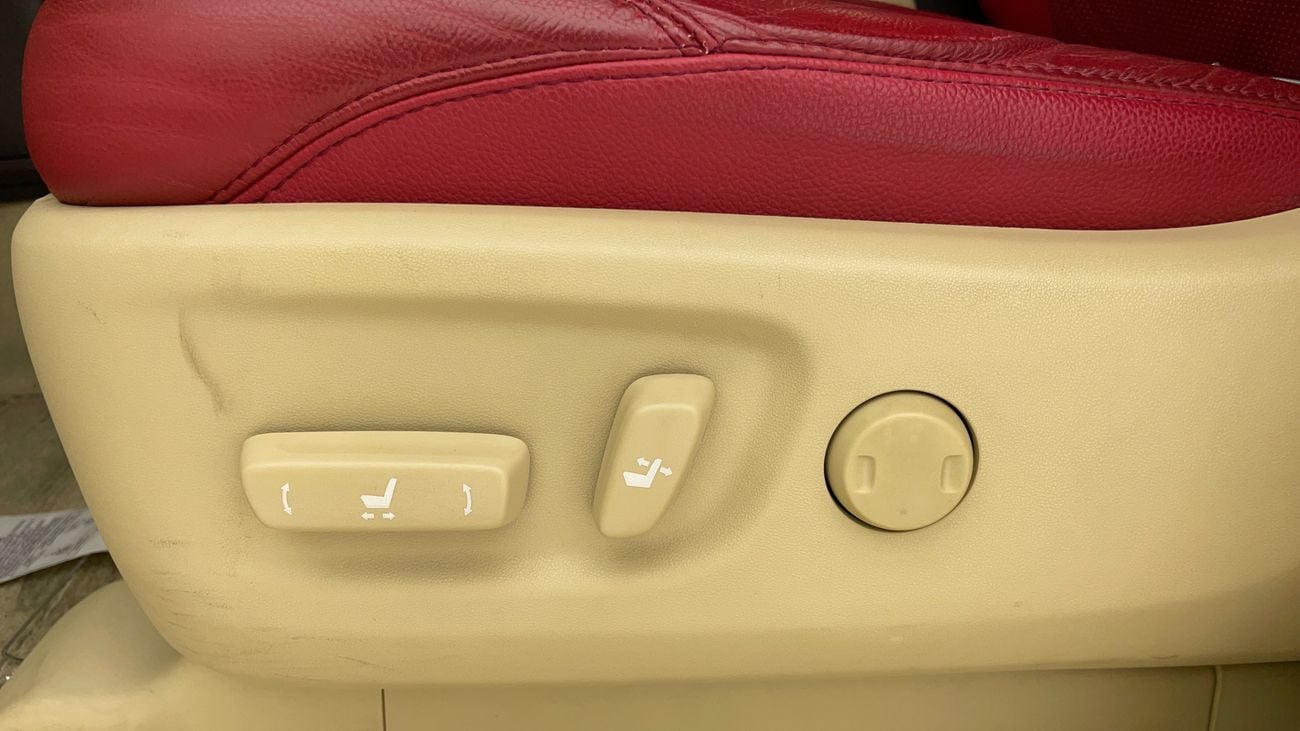 تويوتا برادو GXR 4 | بدون دفعة مقدمة | اختبار القيادة في المنزل