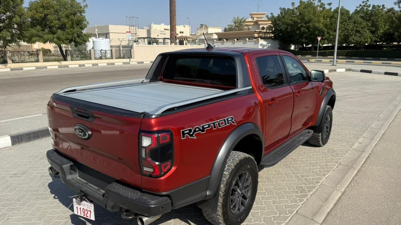 فورد رينجر رابتور Double Cabin Pickup 3.0L V6 Twin Turbo Petrol engine 4WD 360° Camera Automatic Gear 5 Seats 4 Doors
