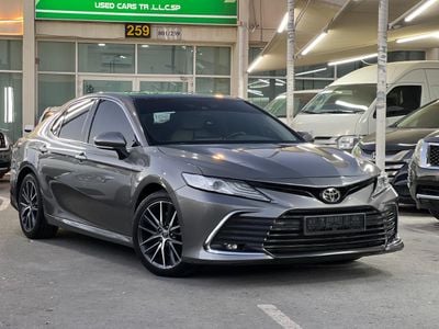 Toyota Camry SE+
