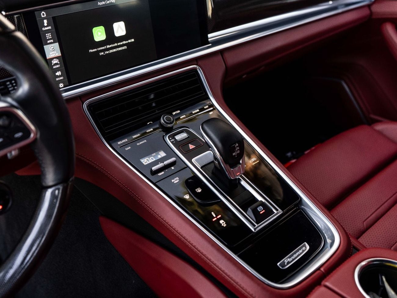 Porsche Panamera Std 3.0L (325 HP)