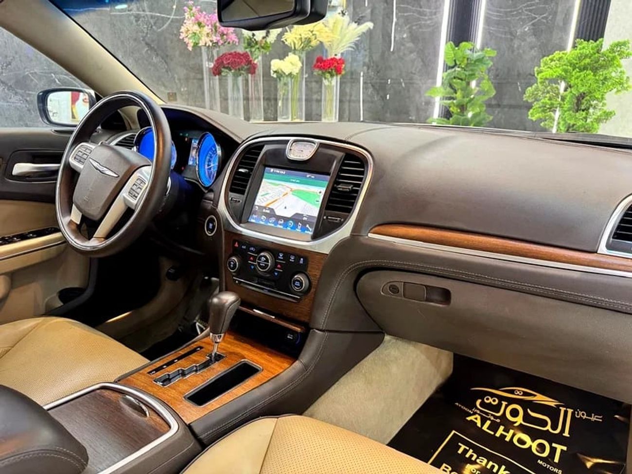 كرايسلر 300C Limited 3.6L || GCC || SPACIOUS AND DEPENDABLE || GREAT || EXCELLENT PERFORMANCE || COMFORT