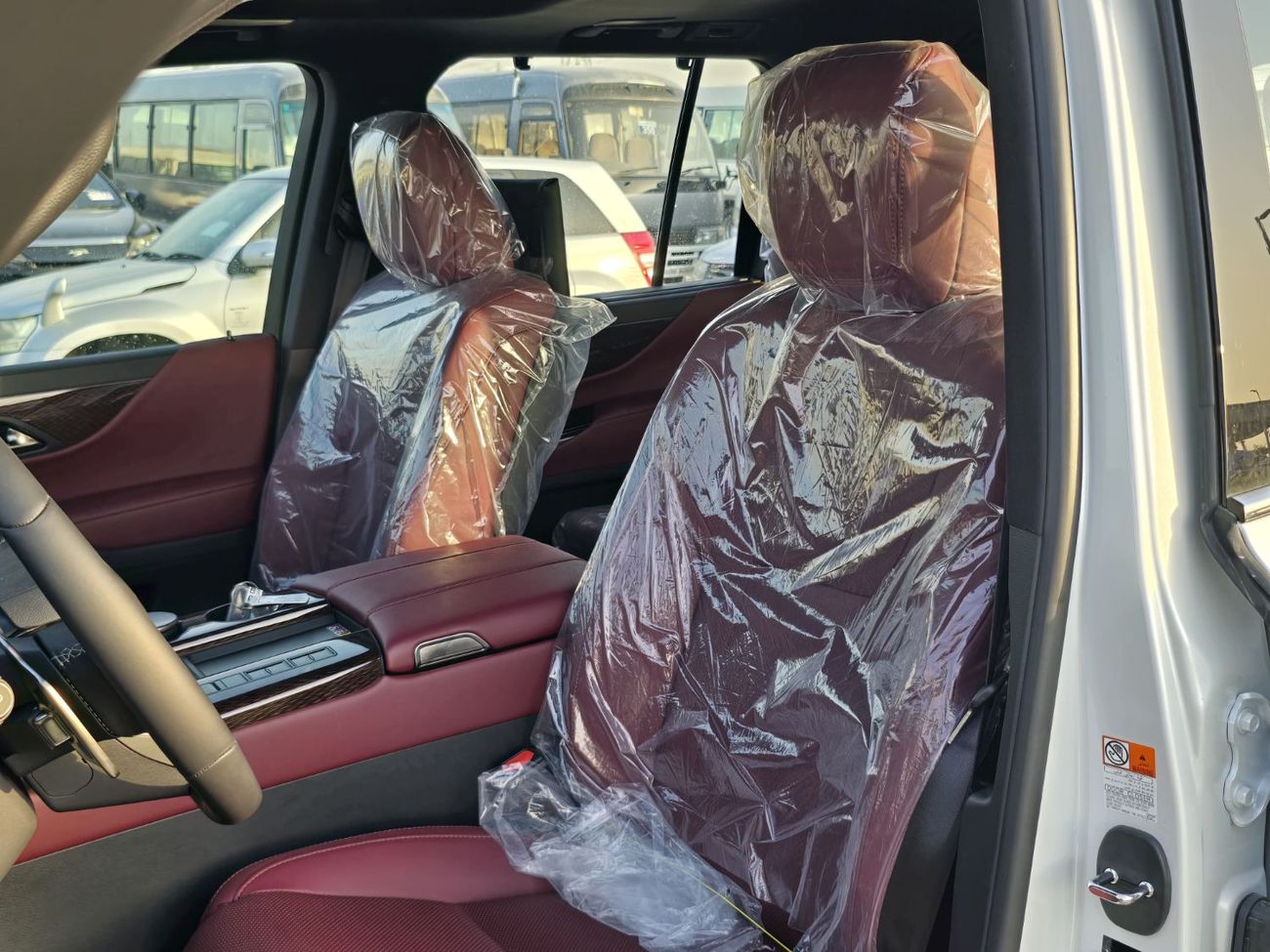 Lexus LX 600 3.5L Turbo + White color