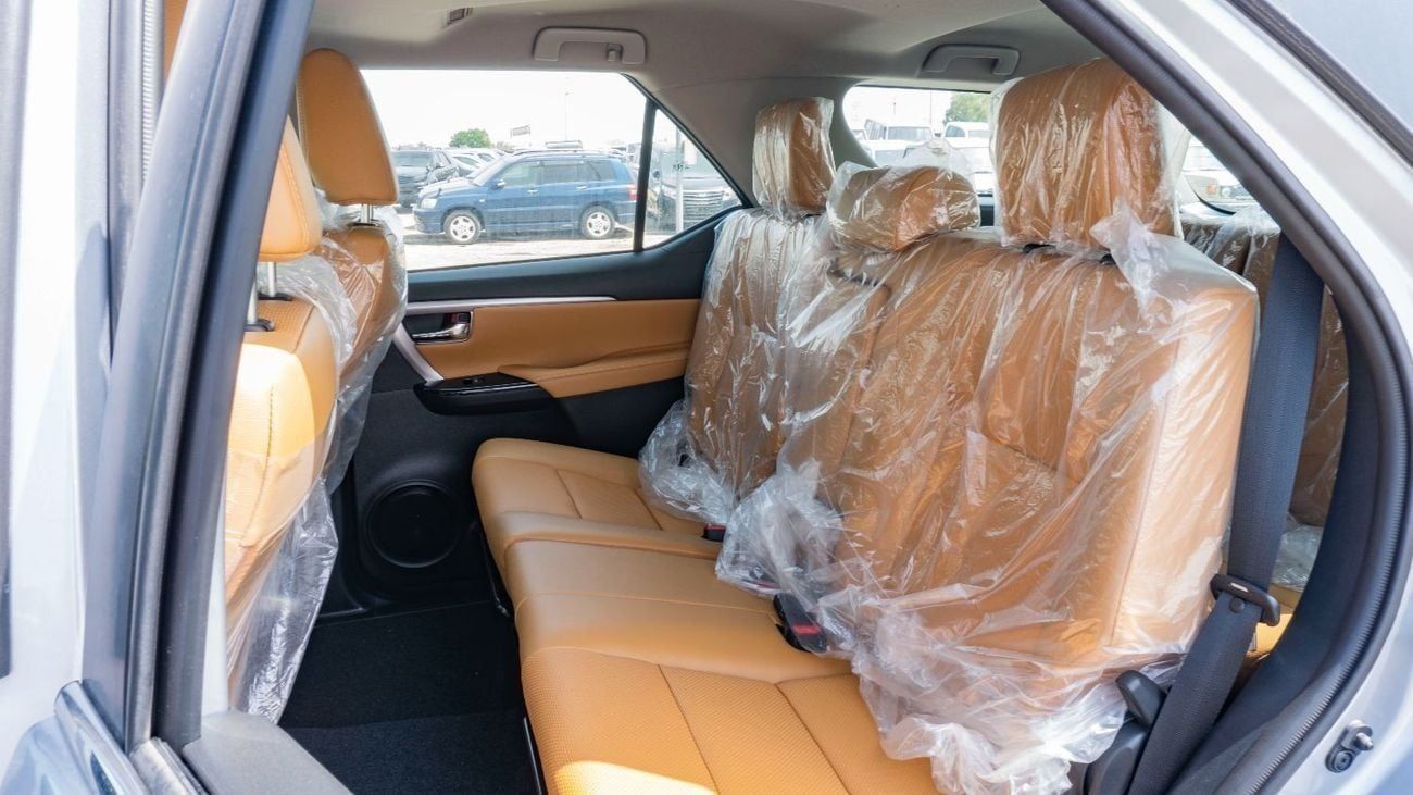 Toyota Fortuner 2026 Toyota Fortuner 4.0L AT Petrol (Full Option) Silver