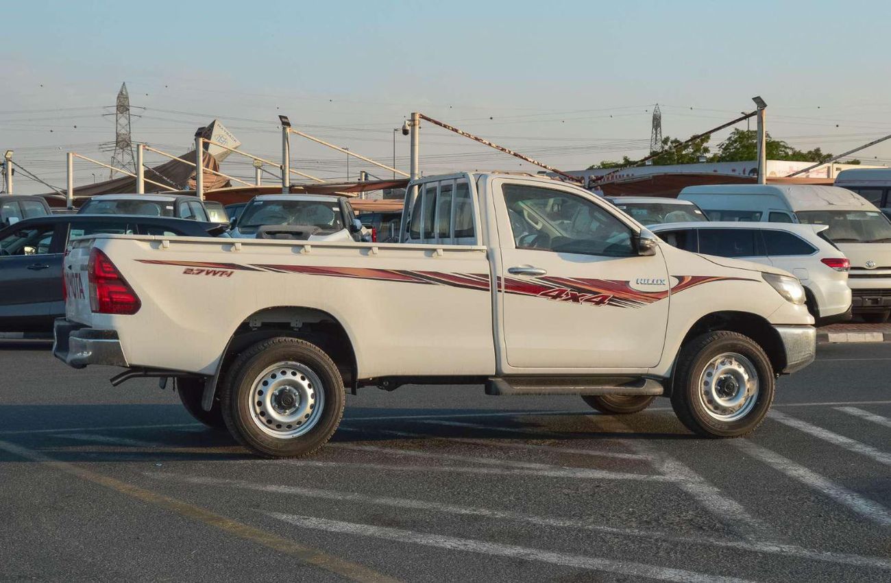 تويوتا هيلوكس TOYOTA HILUX 2.7L 4WD PETROL MT SC PICKUP 2026