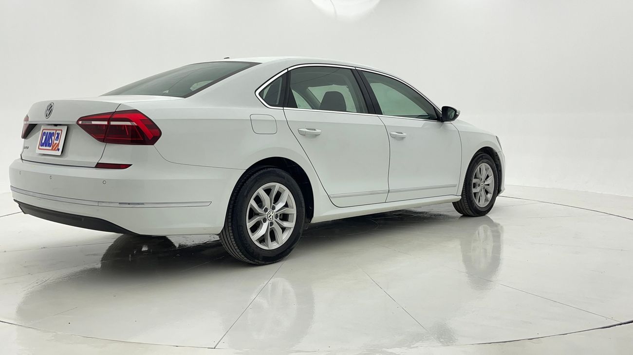 فولكس واجن باسات SE 2.5 | بدون دفعة مقدمة | اختبار قيادة مجاني للمنزل