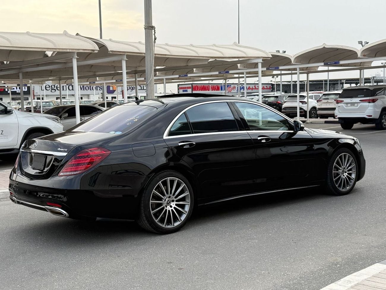 مرسيدس بنز S 560 Std 4.0L