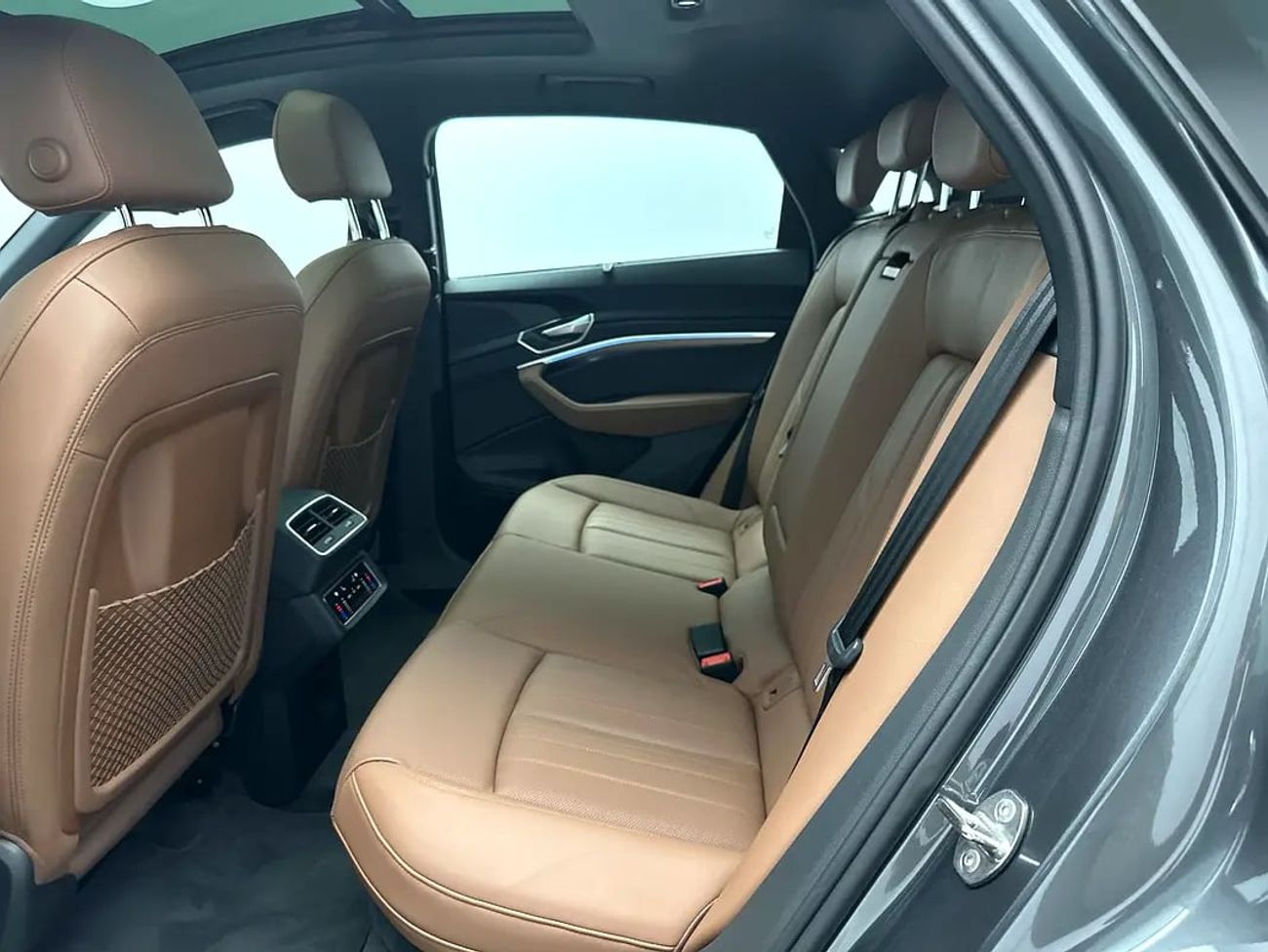 Audi etron Sportback 55 S line 408hp (Ref# 047341)