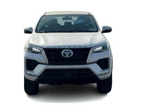 تويوتا فورتونر 2.4L Diesel ECTAMR001 - 2026 Toyota Fortuner - 2.4L Diesel Auto - White