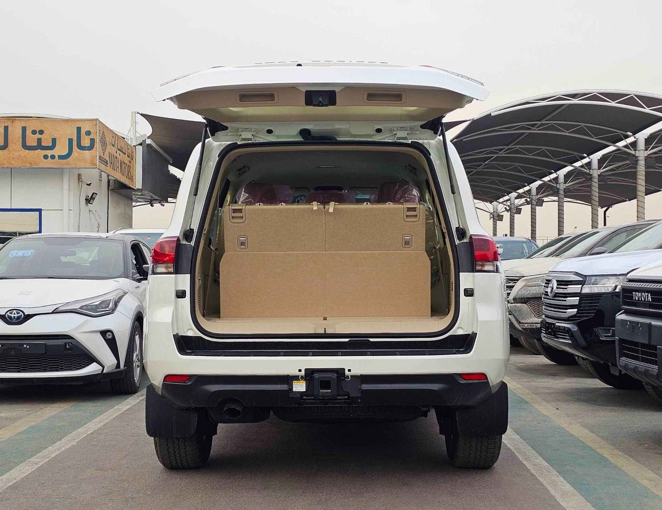 Toyota Land Cruiser LC300 GXR TWIN TURBO EURO 4 / 3.5L V6 PETROL / PWR SEAT / REAR A/C (CODE # GXR)