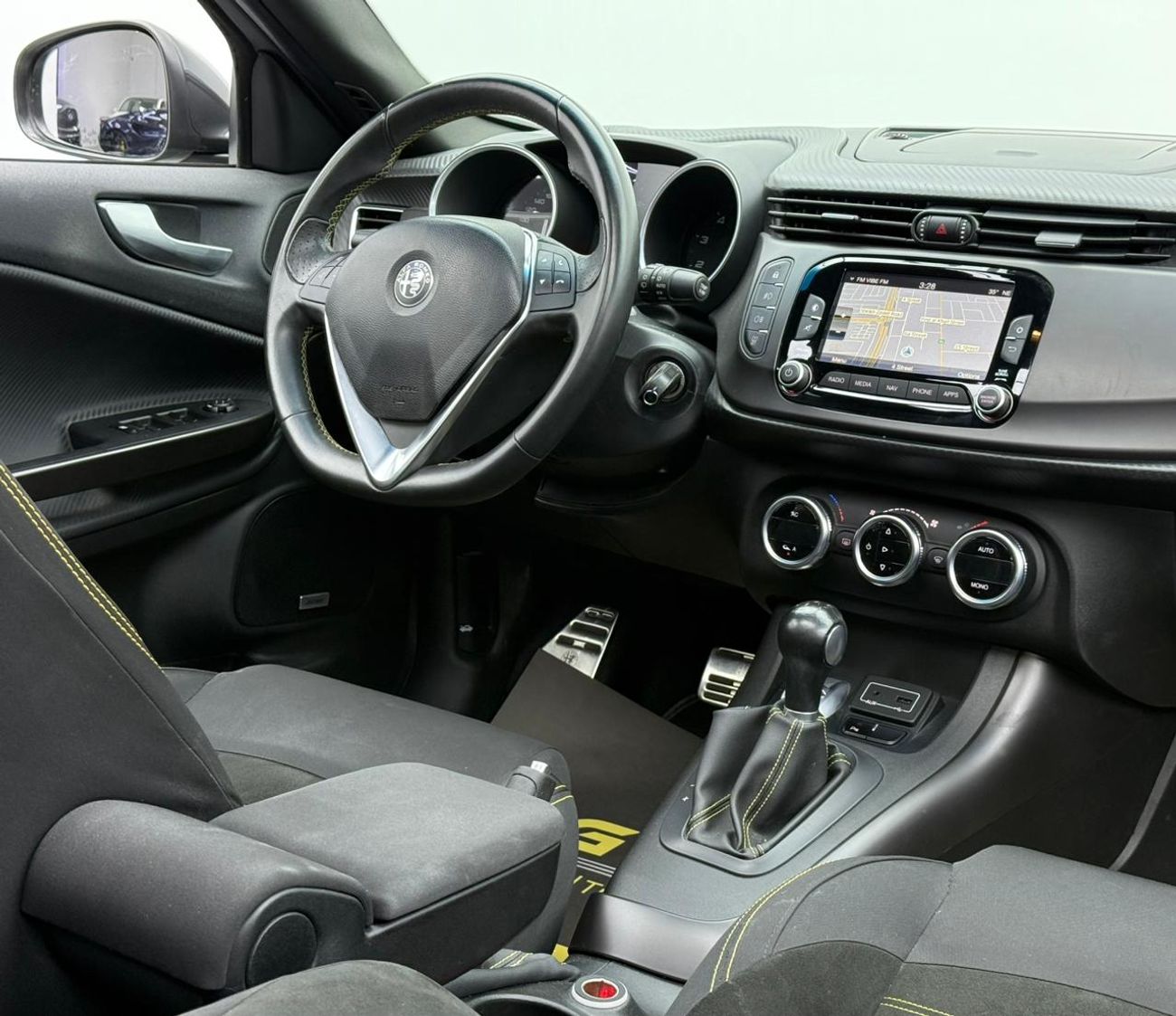 ألفا روميو جوليتا 2021 Alfa Romeo Giulietta VELOCE