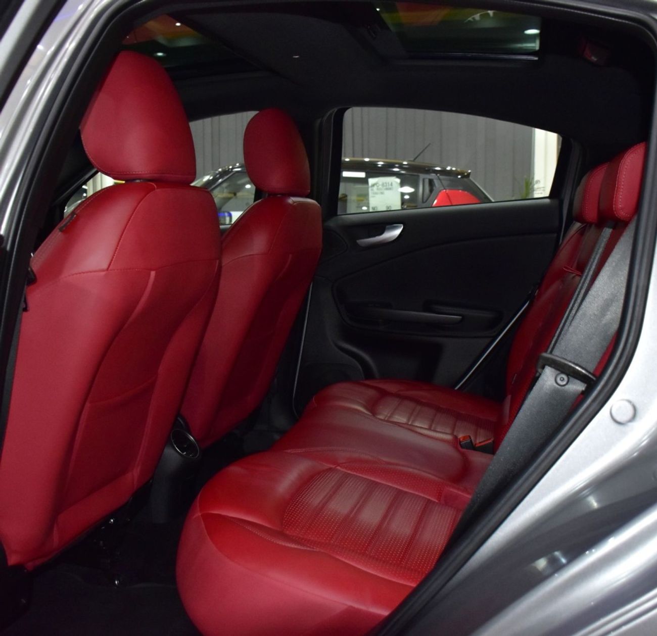 Alfa Romeo Giulietta EXCELLENT DEAL for our Alfa Romeo Giulietta ( 2018 Model ) in Silver Color GCC Specs