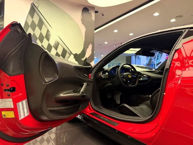 Ferrari SF90 ASSETO FIORANO BRAND, миниатюра 25