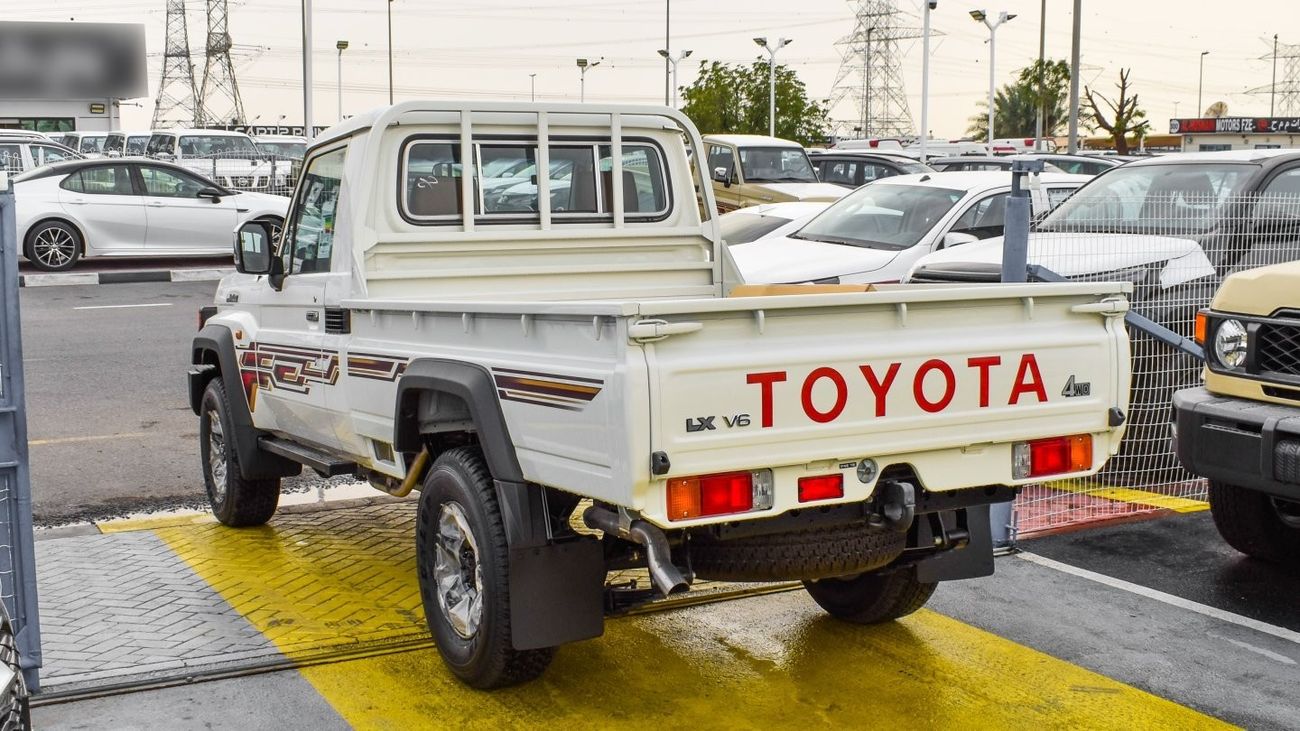 Toyota Land Cruiser Pick Up