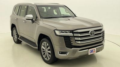 تويوتا لاند كروزر VXR 4 | بدون دفعة مقدمة | اختبار القيادة في المنزل