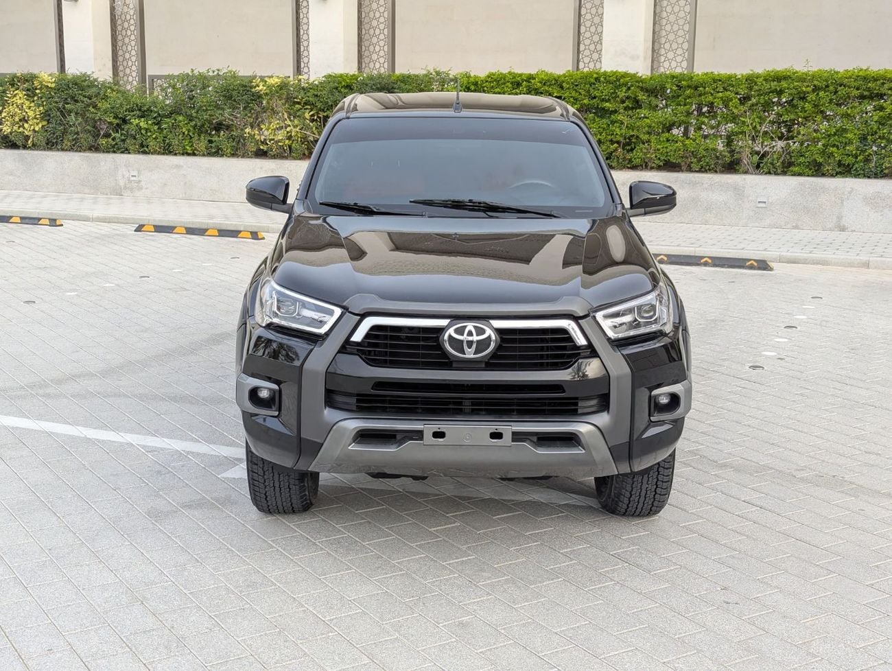 Toyota Hilux Modified to Adventure LHD 2.7L V4 2TR Petrol engine push start Automatic transmission 4WD 5 Seats 4