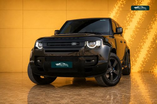 Land Rover Defender 110 HSE P400 Land Rover Defender 110 2024 GCC specs for 4,586.00 AED monthly