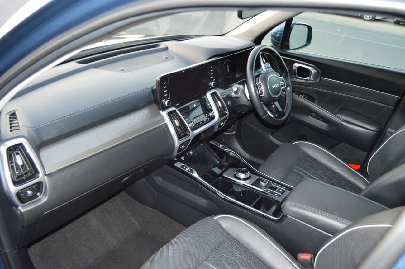 Kia Sorento Kia Sorento 2022 RHD diesel engine blue colour